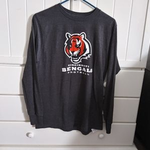 Long sleeve t-shirt